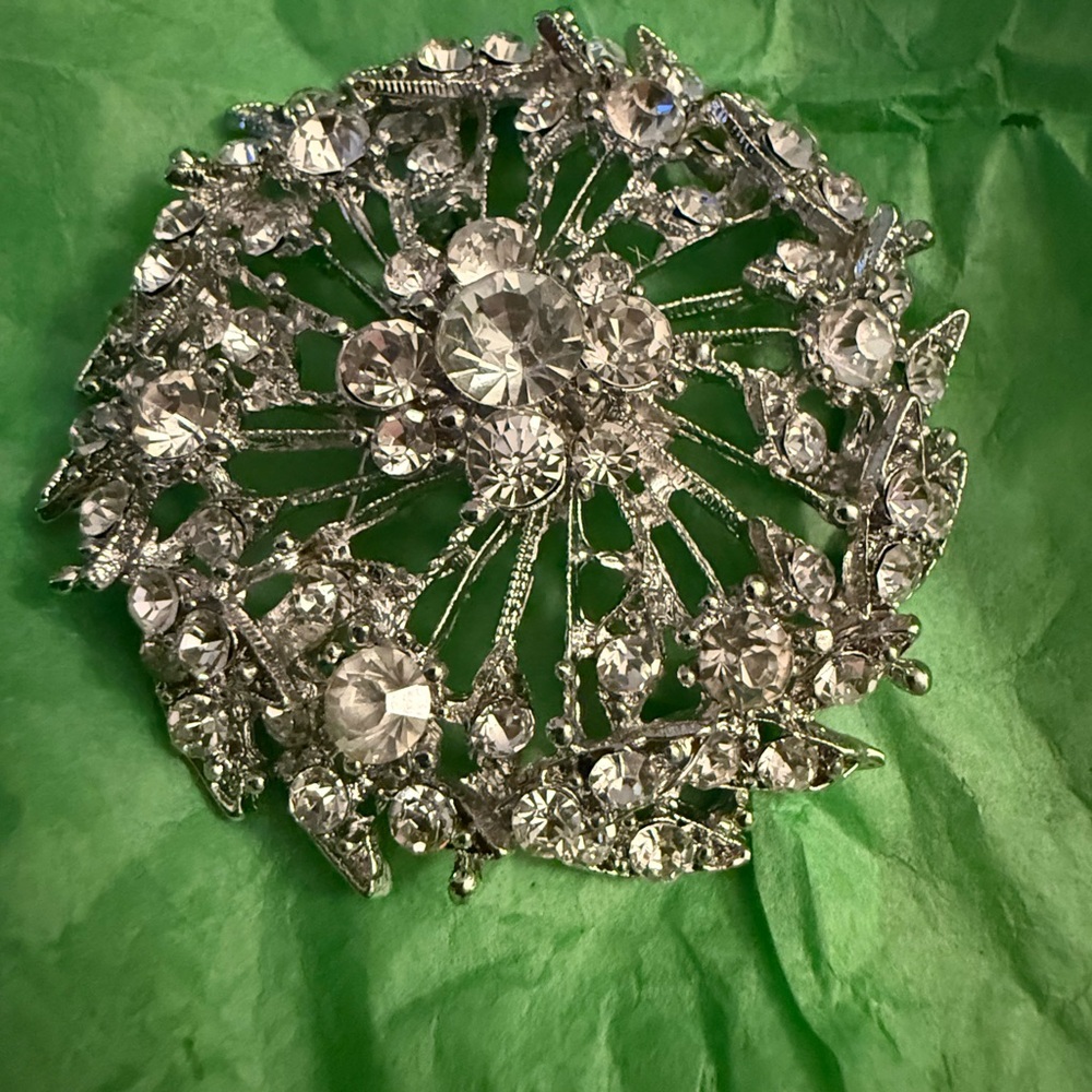 Silver Starburst Brooch with Rhinestones